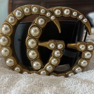 Gucci Gold and Black Pearl-Embellished Belt